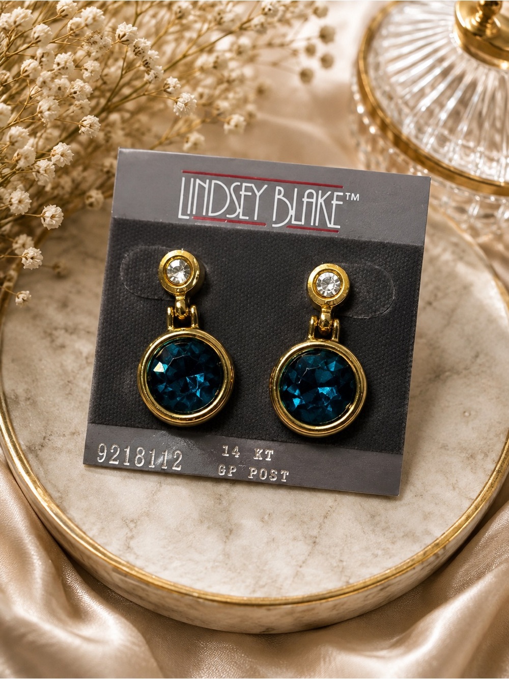 vintage Lindsey Blake brand drop earrings